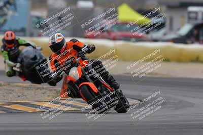 media/Jan-15-2023-SoCal Trackdays (Sun) [[c1237a034a]]/Turn 2 Set 1 (1145am)/